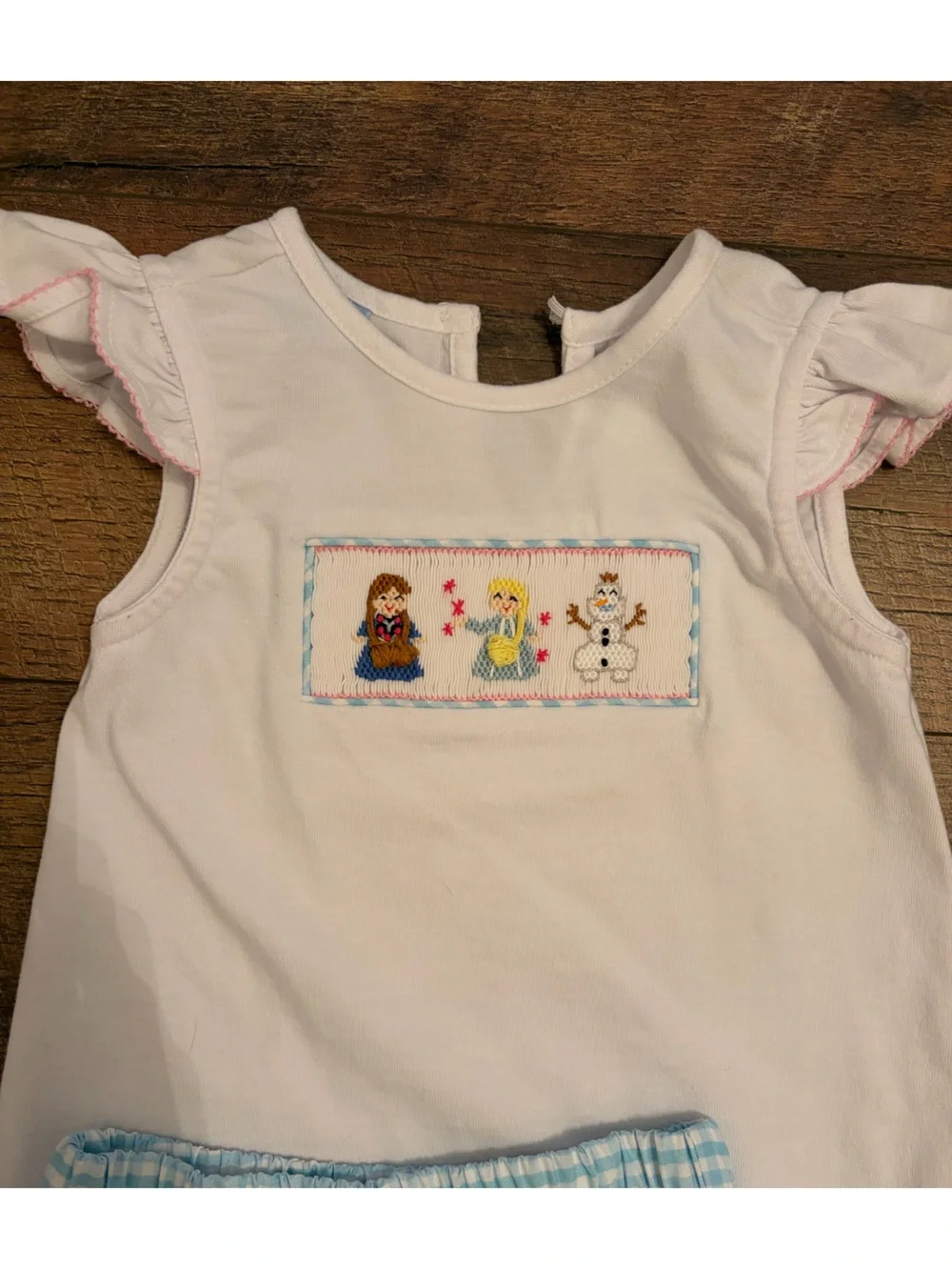 Classic Whimsy Smocked Frozen short set